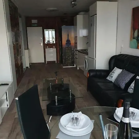 Nuevo Estudio, Recien Reformado, Wifi, Centro De * Torremolinos